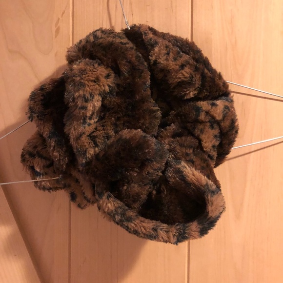 Really soft scarf - Picture 3 of 3